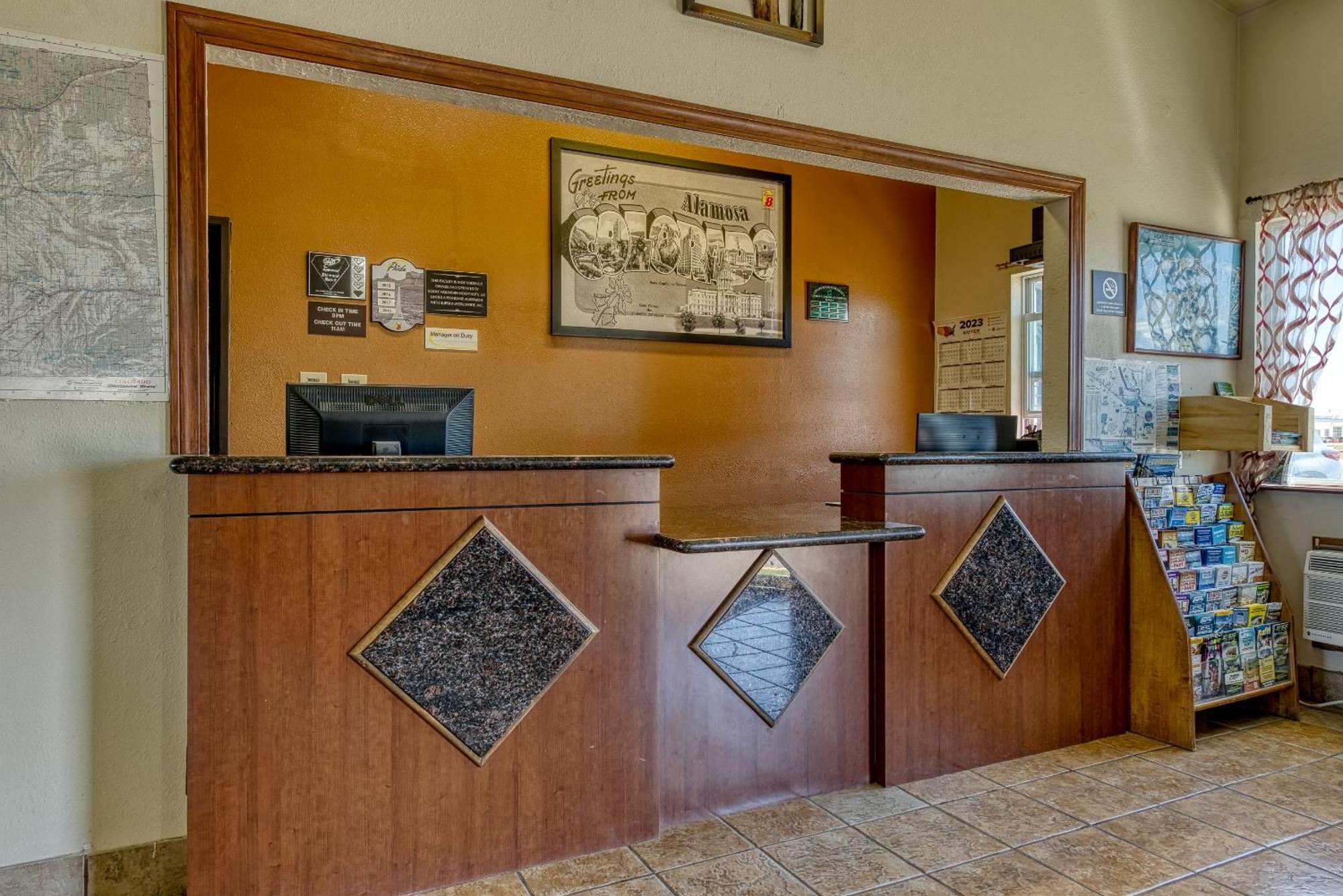 Super 8 By Wyndham Alamosa Exterior foto