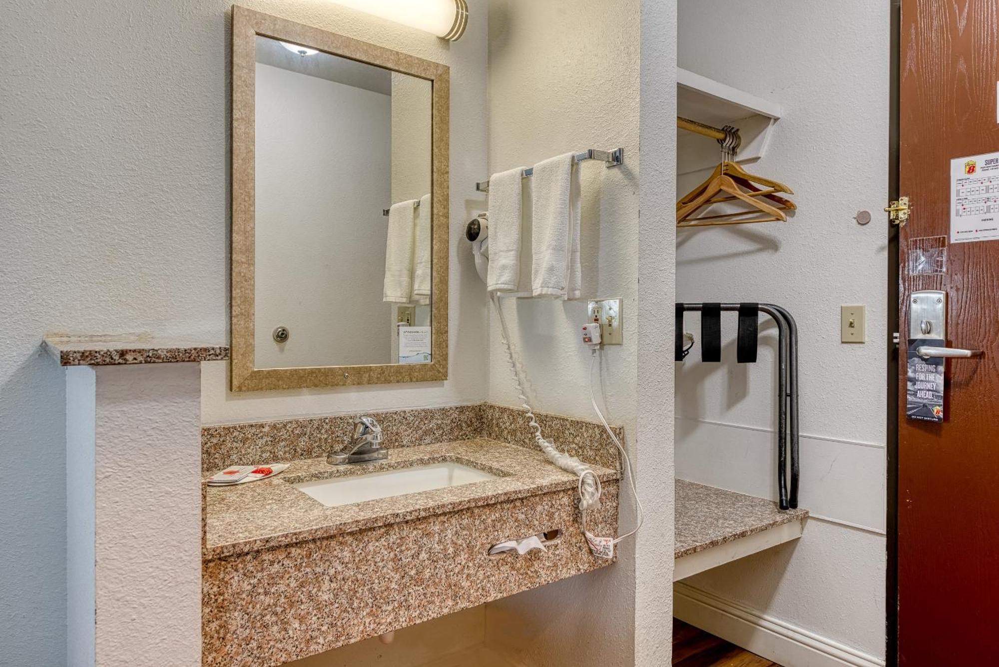 Super 8 By Wyndham Alamosa Quarto foto